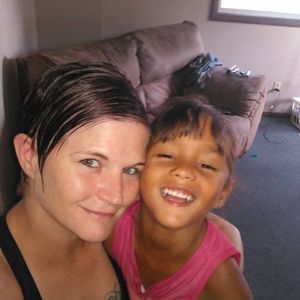 Meet your Posher, Crystal