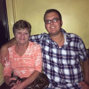 Meet your Posher, Joe