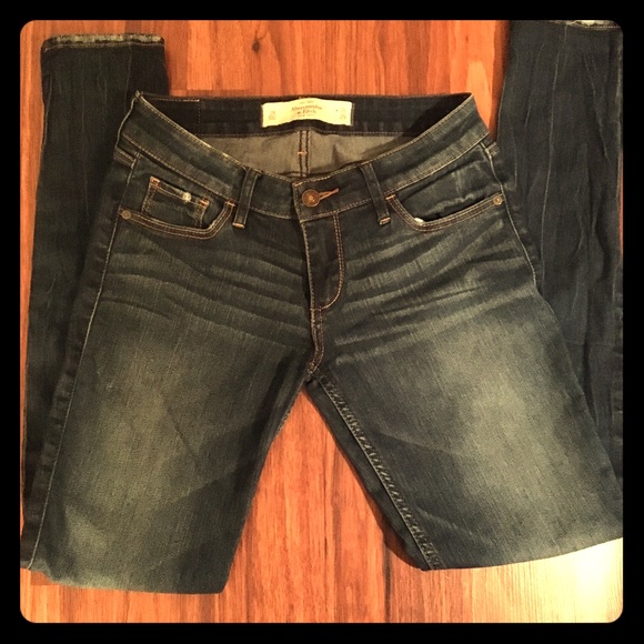 🍂Harvest Sale🍂Abercrombie & Fitch Jeans💙