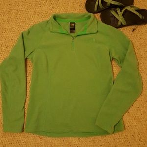 🛇SOLD🛇🏕The North Face pullover fleece