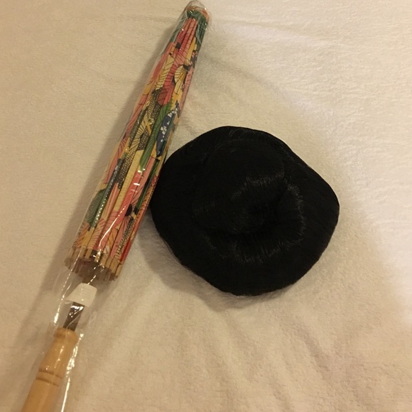 Parasol and wig set china dress (brand new)