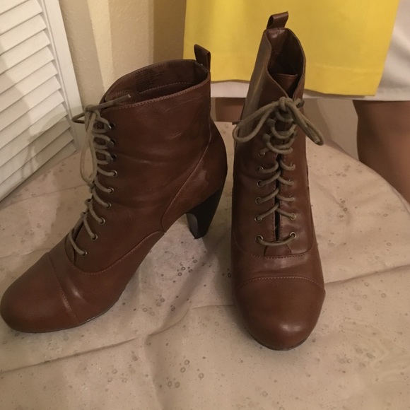Ryder Cognac Boots