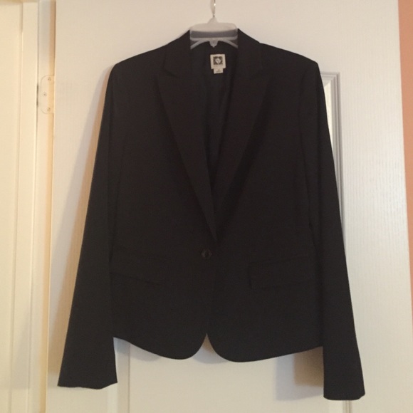 Like new Anne Klein blazer