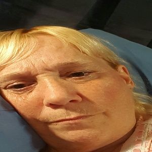 Meet your Posher, Carla