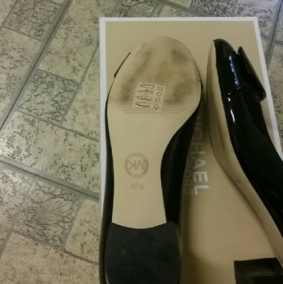Michael Kors shoes - Picture 3 of 3
