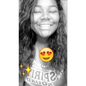 Meet your Posher, Natalia