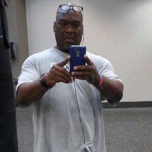 Meet your Posher, Adrian