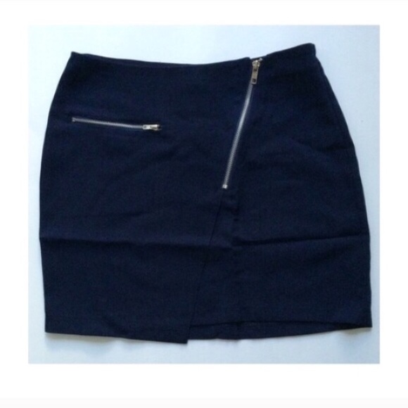 A S - Picture 2 of 3