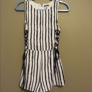 Navy & white strip sailor romper! Lace up sides! S