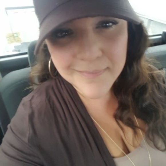 Meet your Posher, Daineane