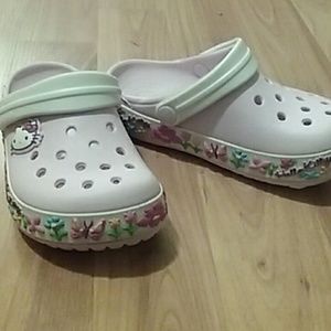 BNWOT Hello Kitty Crocs
