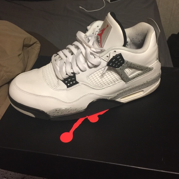 White cement 4s - Picture 1 of 1