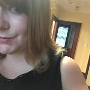 Meet your Posher, Cari