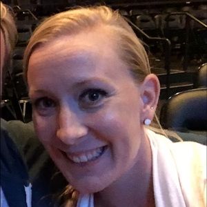 Meet your Posher, Cora