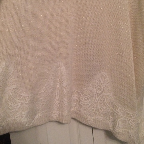 Cream tunic - Picture 2 of 3