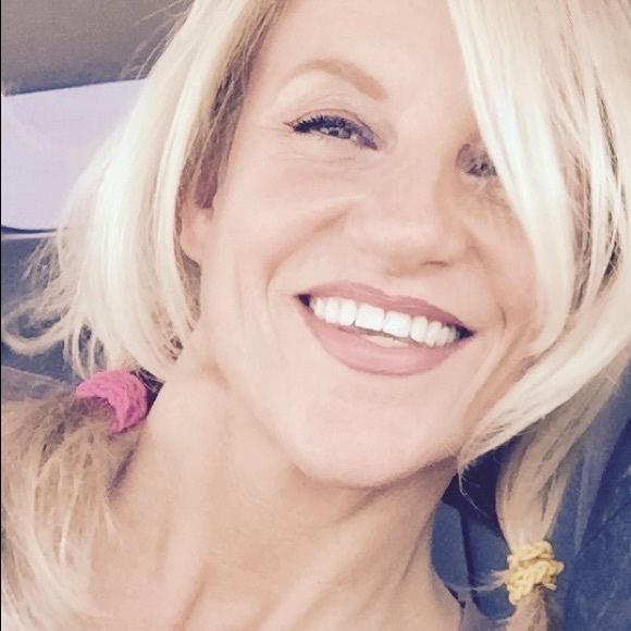 Meet your Posher, Marnie - Picture 6 of 17