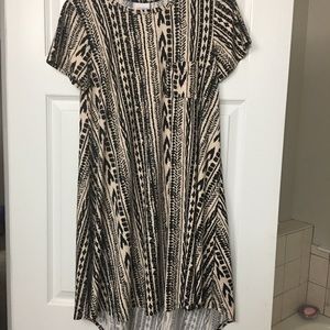 LuLaRoe Carly