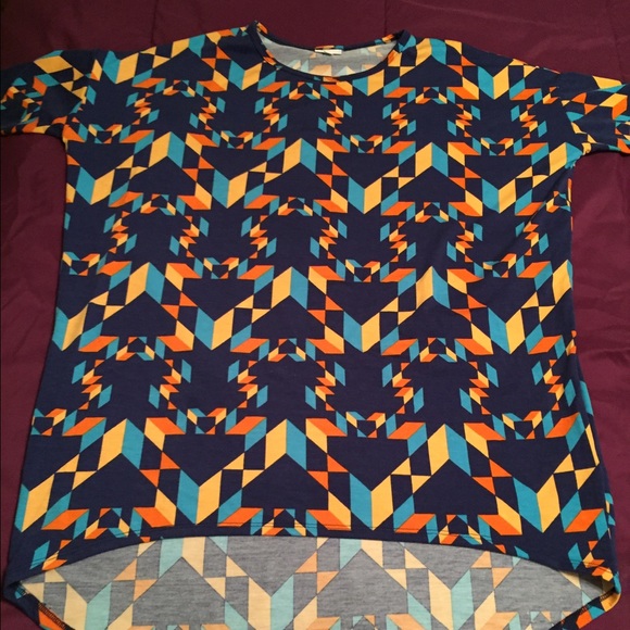 Medium LuLaRoe Irma