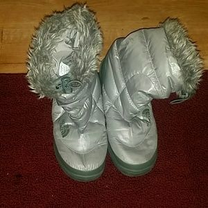 Northface boots with NICE fur