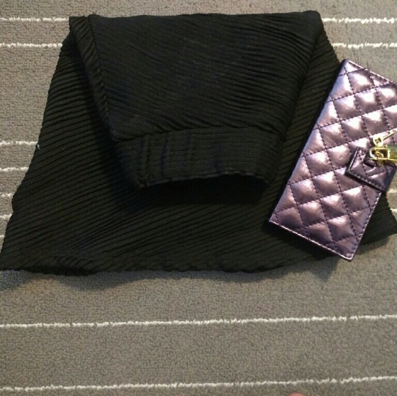 Made by Impulse Textured Skater Skirt - Picture 1 of 2