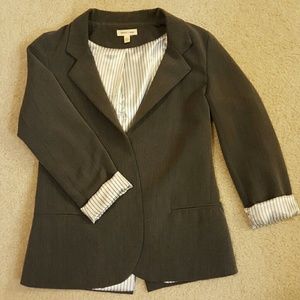 Grey blazer