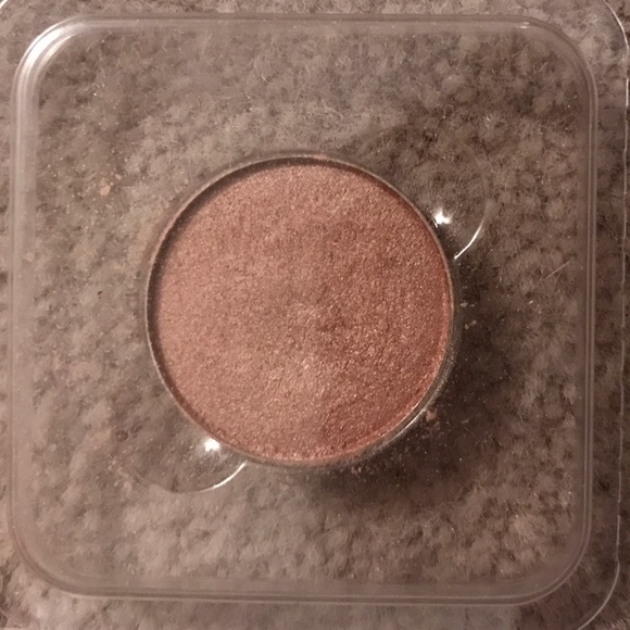 Anastasia Beverly Hills Single & NYX Buttergloss! - Picture 3 of 4