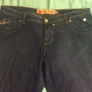 Apple Bottom jeans size 11/12. 🍎🍏