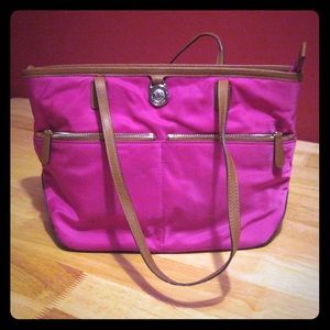 Michael Kors Kempton Pocket Tote