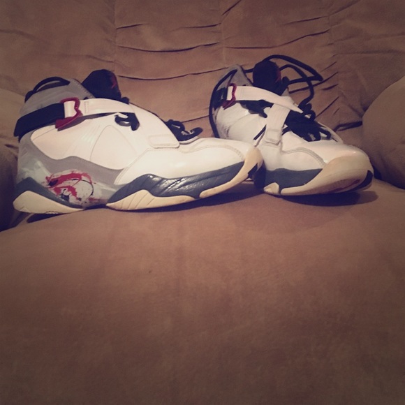 Jordan bugs bunny 8s