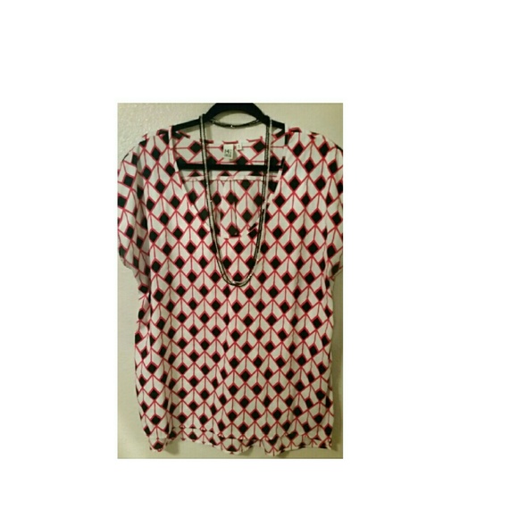 Sale! Nordstrom's blouse- Red, black & white
