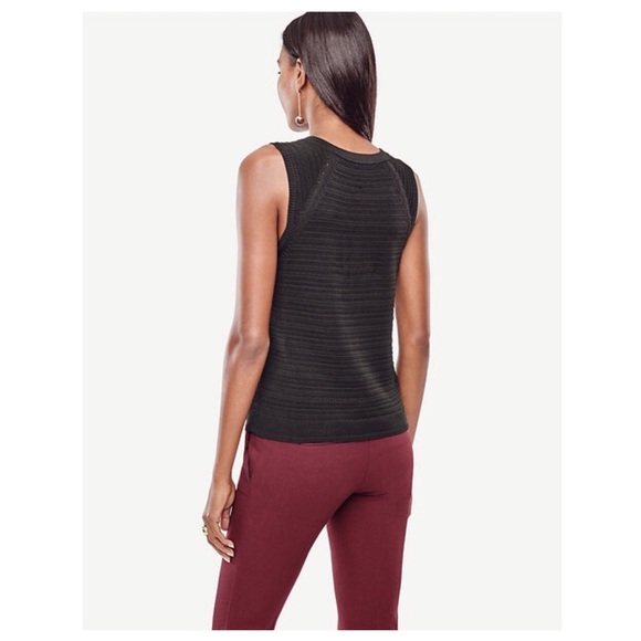 Ann Taylor Texture Cropped Shell - Picture 2 of 2