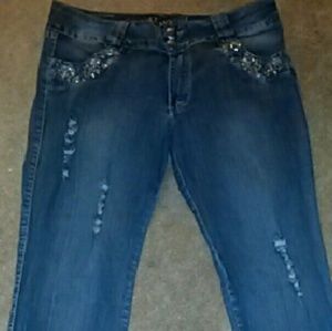 Skinny distressed jeans