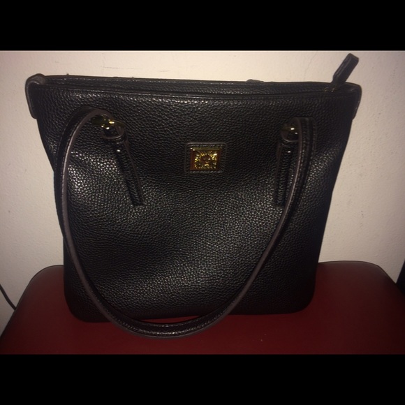 Anne Klein purse black