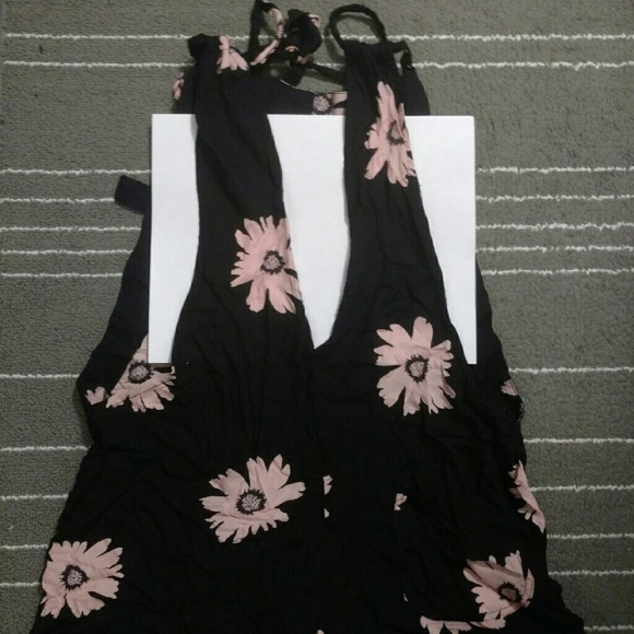 Wildfox Coverup Backless Romper - Picture 2 of 3