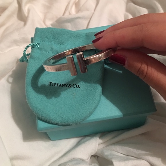 tiffany t sterling silver bracelet size small