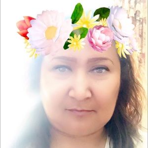 Meet your Posher, Leticia