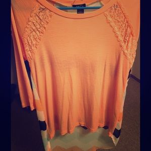 Rue21 Hi-Low shirt