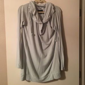 Oversized mint pull over