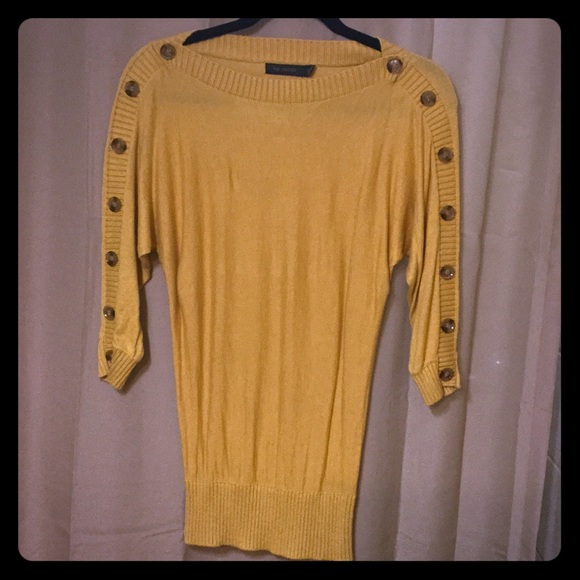 Mustard colored sweater, 3/4 length sleeve