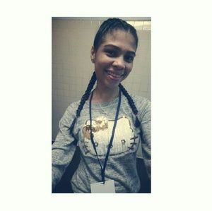 Meet your Posher, Deborah