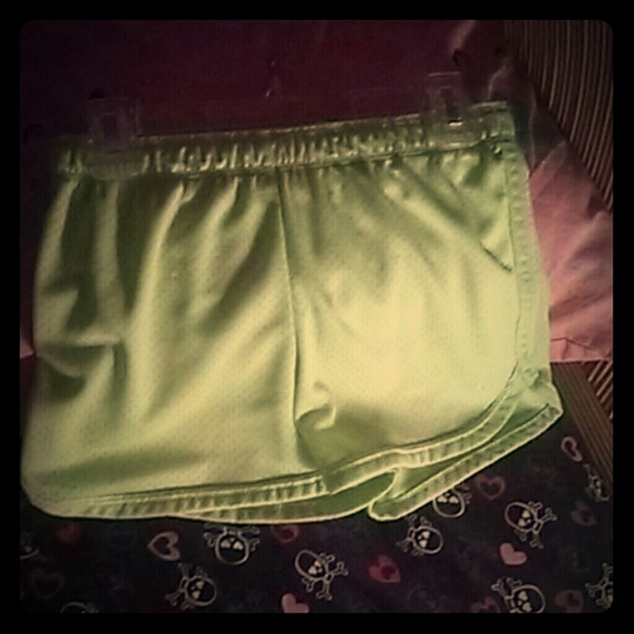 Green and whits justice shorts - Picture 1 of 1