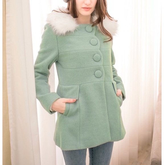 Candy Comfy Coat
