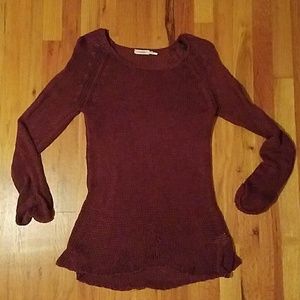 Blu pepper maroon sweater