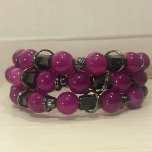 Unisex memory wire beaded bracelet