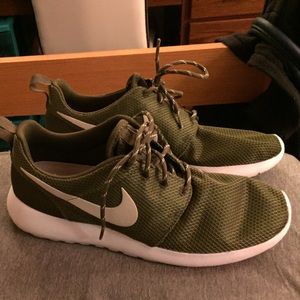 Nike Roshes