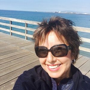 Meet your Posher, Carol