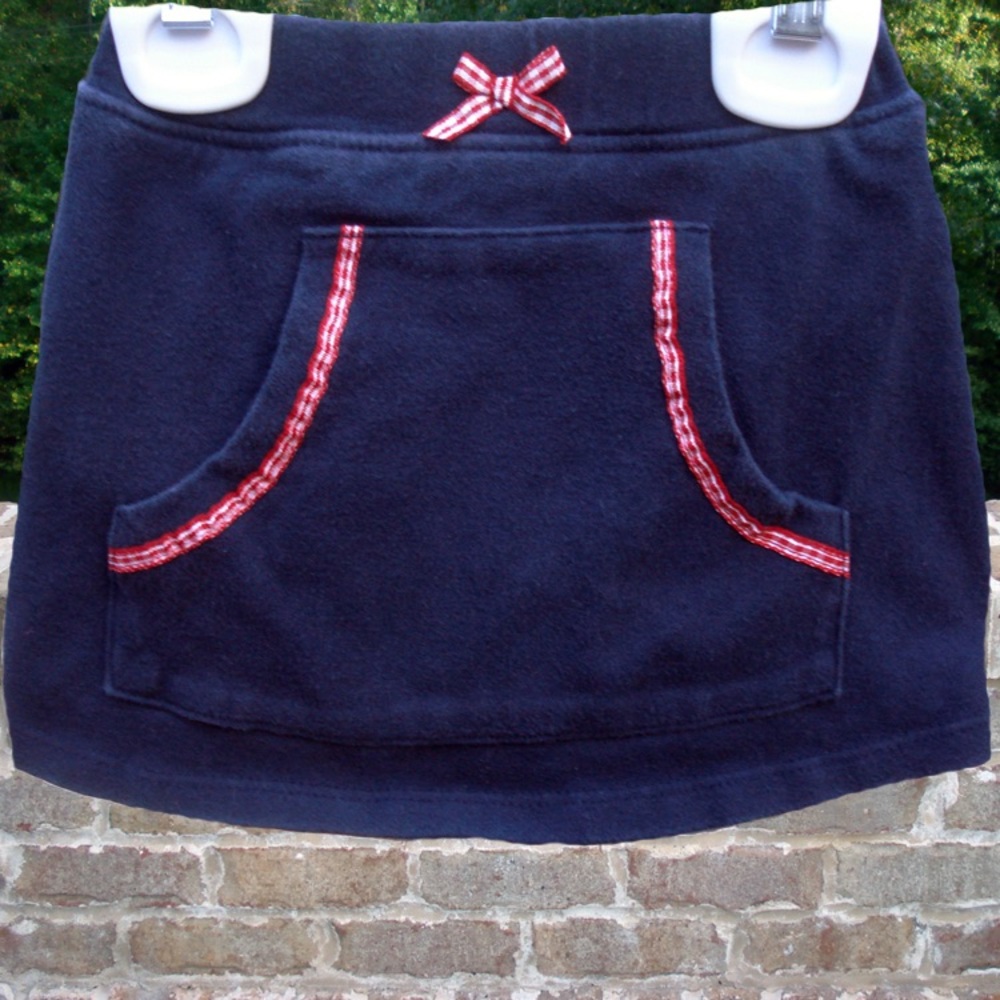 Pockets and Bow