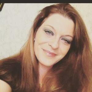 Meet your Posher, Angie