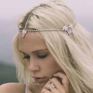 Samantha Wills, Blue Moon headpiece