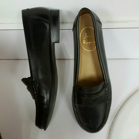 Flats - Picture 2 of 4